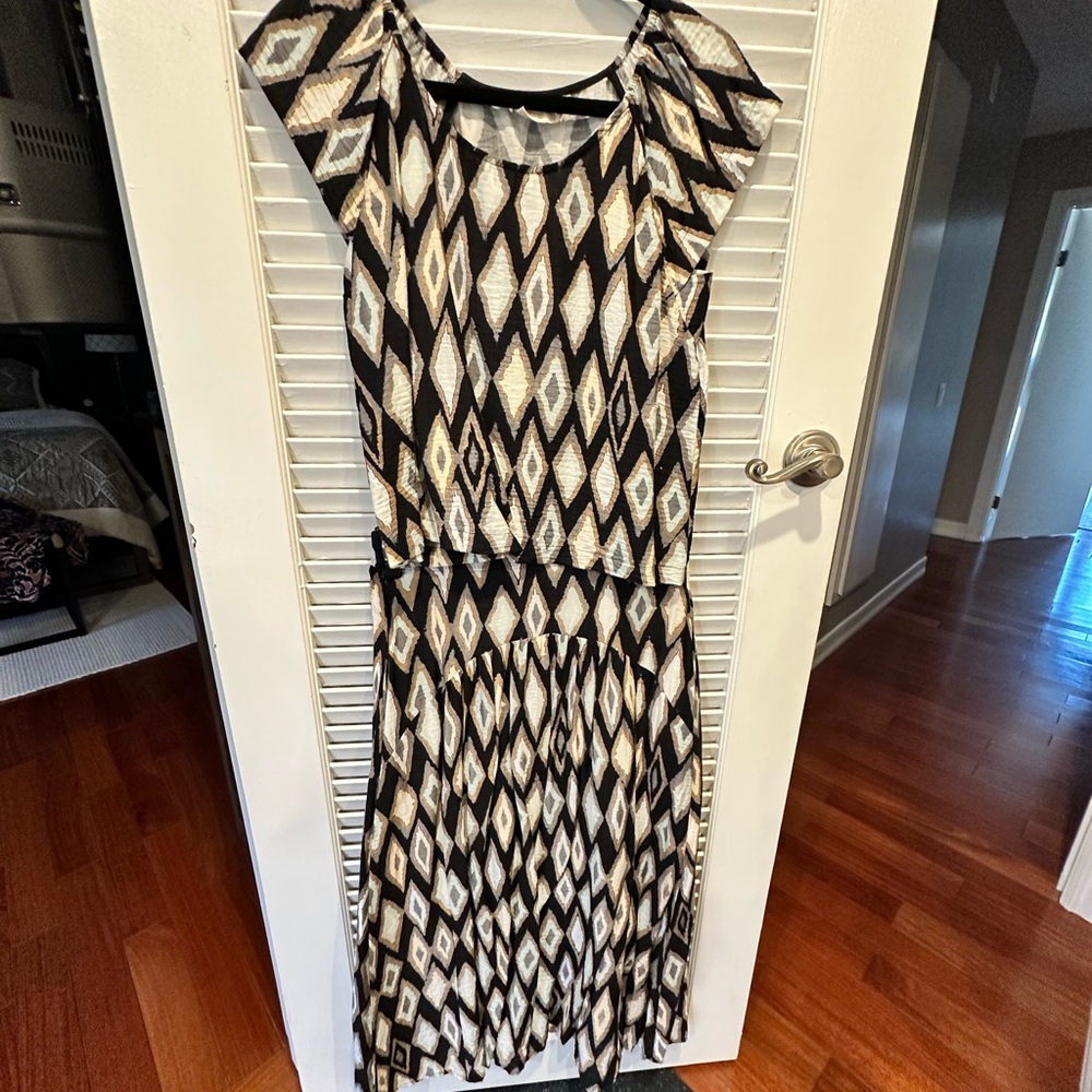 MELLODAY Black and White Diamond Maxi Dress